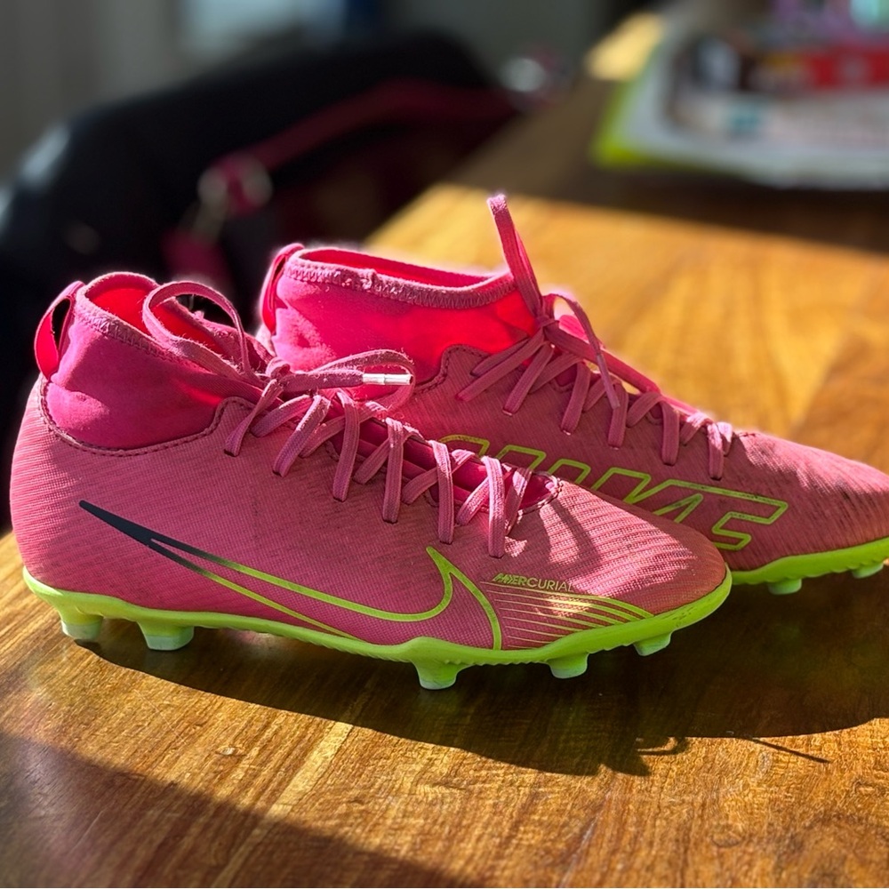 NIKE KIDS MERCURIAL SUPERFLY IX CLUB FG/MG - Pink/Neon Yellow